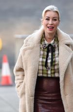 DENISE VAN OUTEN Aarrives at Steph