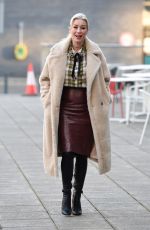 DENISE VAN OUTEN Aarrives at Steph