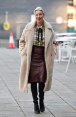 DENISE VAN OUTEN Aarrives at Steph