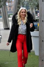 DENISE VAN OUTEN Arrives at Steph