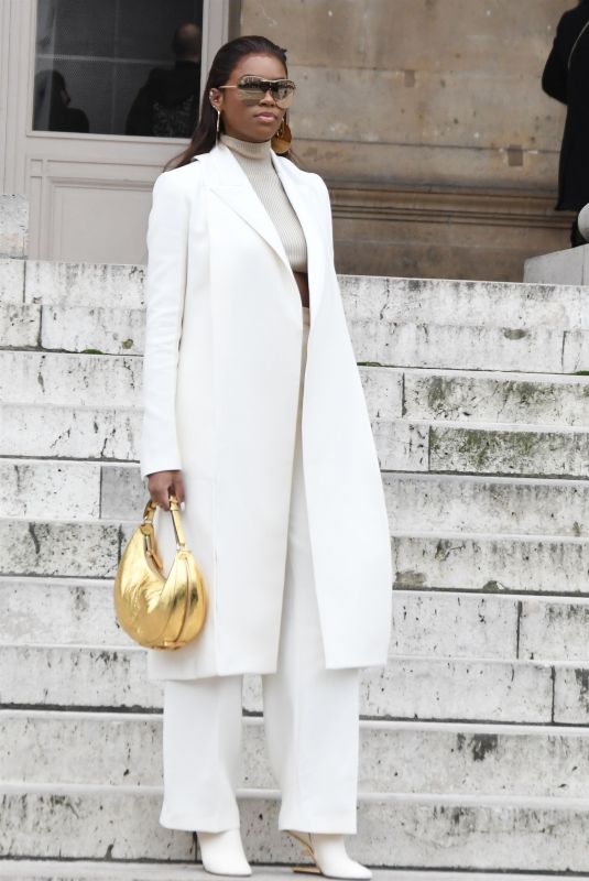 DIDI-STONE OLOMIDE Arrives at Fendi Haute Couture Spring/Summer 2022 Show at Paris Fashion Week 01/27/2022