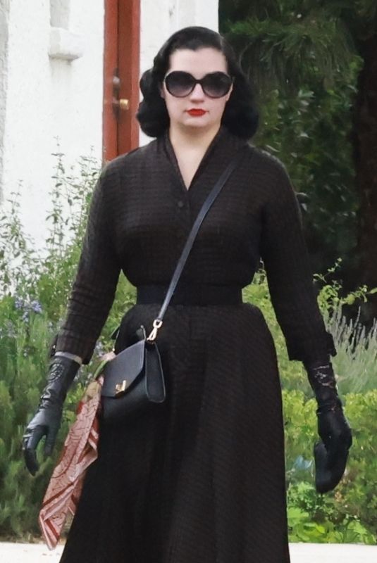 DITA VON TEESE at Little Dom’s in Los Feliz 01/15/2022