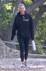 ELLEN POMPEO and Chris Ivery Out Hiking in Los Feliz 01/03/2022
