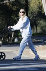 ELSA HOSK Out with Her Daughter in Pasadena 01/16/2022