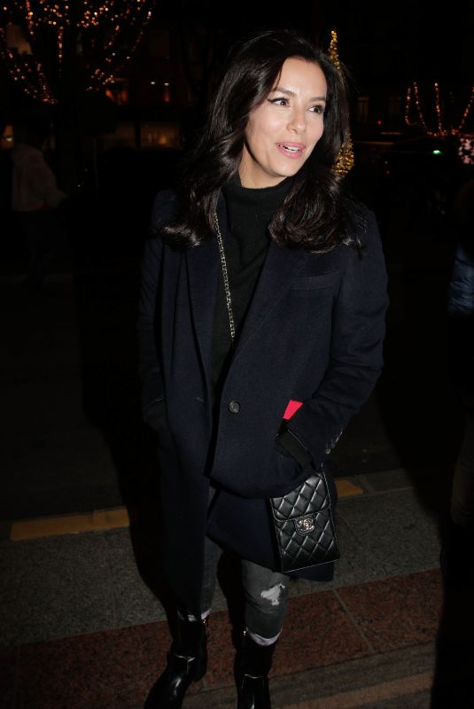 EVA LONGORIA Arrives at Her Hotel at Paris Fashion Week 01/24/2022
