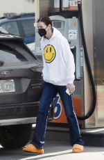 GEENA DAVIS Out and About in Los Angeles 01/12/2022