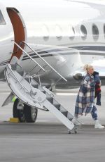 GWEN STEFANI Arrives at Van Nuys Airport 01/18/2022
