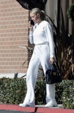HEATHER RAE YOUNG Heading to a Spa in Newport Beach 01/11/2022