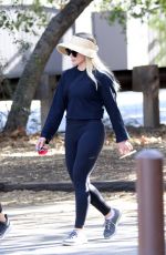 HIARY DUFF Out Hiking with a Friend in Los Angeles 01/26/2022