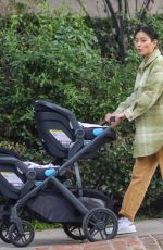 JAMIE CHUNG Out with Her Babys at Griffith Park in Los Feliz 01/18/2022