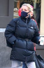 JANE LRAKOWSKI Out Shopping in New York 01/08/2022