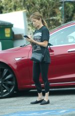 JANE SEYMOUR Out and About in Malibu 01/12/2022