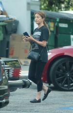 JANE SEYMOUR Out and About in Malibu 01/12/2022