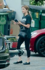 JANE SEYMOUR Out and About in Malibu 01/12/2022