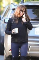 JENNIFER GARNER Out for a Morning Walk in Brentwood 01/06/2022