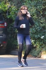 JENNIFER GARNER Out for a Morning Walk in Brentwood 01/06/2022