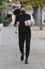 JENNIFER GARNER Out for Coffe in Brentwood 01/12/2022