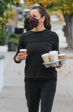 JENNIFER GARNER Out for Coffe in Brentwood 01/12/2022