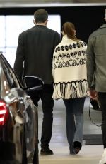 JENNIFER LOPEZ and Ben Affleck Out for Lunch in Los Angeles 01/09/2022