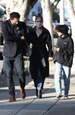 JENNIFER LOPEZ and Ben Affleck Out Shopping with Her Daughter Emma at American Rag in Los Angeles 12/31/2021