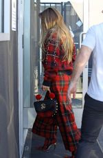 JENNIFER LOPEZ Makes a Wardrobe Change Before Heading to Dance Studio in Los Angeles 01/27/2022