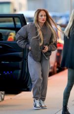 JENNIFER LOPEZ Makes a Wardrobe Change Before Heading to Dance Studio in Los Angeles 01/27/2022