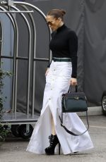 JENNIFER LOPEZ Out for Lunch in Bel Air 01/16/2022