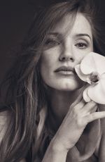 JESSICA CHASTAIN for Modern Luxury Manhattan Magazine, January 2022