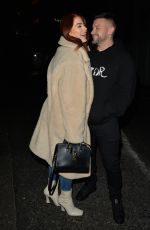 JESSICA HAYES Kissing a Mystery Man Out in London 01/26/2022