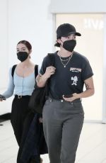 JESSICA ORIGLIASSO and ALEX SMITH Jessica Origliasso Arrives at Gold Coast Airport 01/03/2022