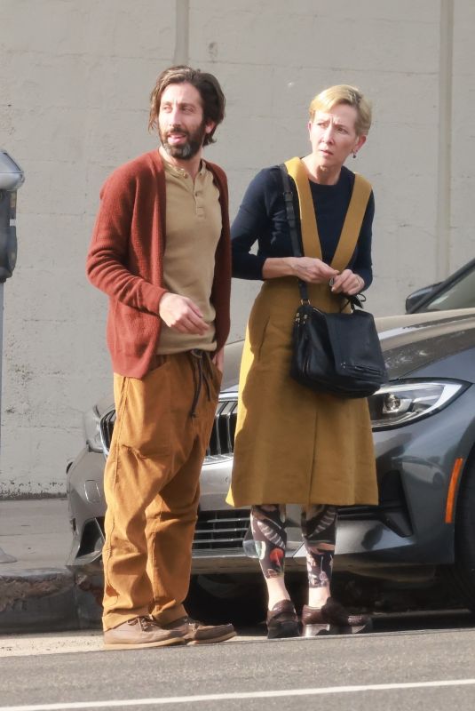 JOCELYN TOWNE Out for Lunch in Los Feliz 01/10/2022