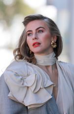 JULIANNE HOUGH Out at Sunset Plaza in West Hollywood 01/25/2022