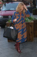 KATE GARRAWAY Arrives at Smooth Radio in London 01/17/2022