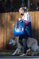 KATE GOSSELIN at a Gas Station in North Carolina 01/04/2022