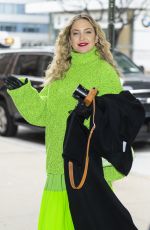 KATE HUDSON Out and About in New York 01/25/2022
