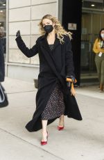 KATE HUDSON Out in New York 01/25/2022