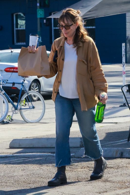 KATEY SAGAL Out for Lunch to-go in Los Feliz 01/26/2022