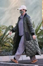 KATY PERRY Shopping at Erewhon Market in Los Angeles 01/09/2022