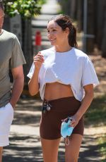 KAYLA ISTINES Out with Her Dad in Adelaide 01/02/2022