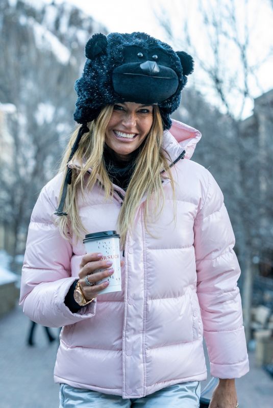 KELLY BENSIMON Out and About in Aspen 01/15/2022