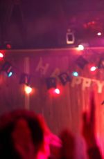 KELSEA BALLERINI Pearforms at New Year