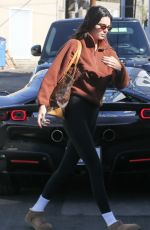 KENDALL JENNER Heading to Pilates Class in Hollywood 01/03/2022