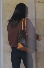 KENDALL JENNER Heading to Pilates Class in Hollywood 01/03/2022