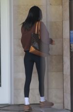 KENDALL JENNER Heading to Pilates Class in Hollywood 01/03/2022