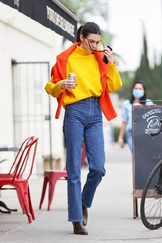 KENDALL JENNER Out and About in Los Angeles 01/29/2022