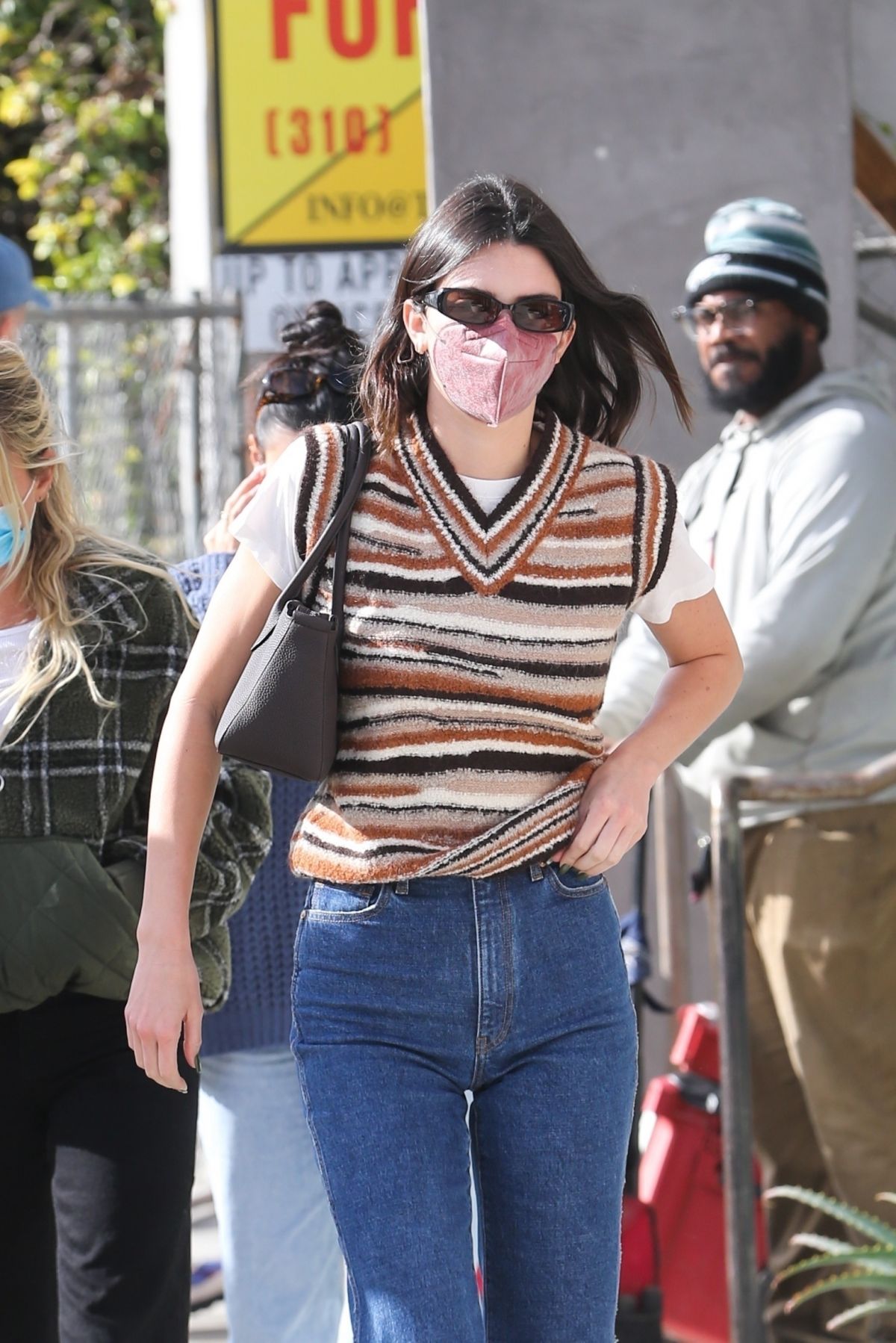 KENDALL JENNER Visits Her New Project on Melrose Place in Los Angeles ...