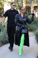 KIM KARDASHIAN and HILLARY and CHELSEA CLINTON on the Set of Gutsy Women at Hot & Cool Cafe in Canoga Park 01/24/2022