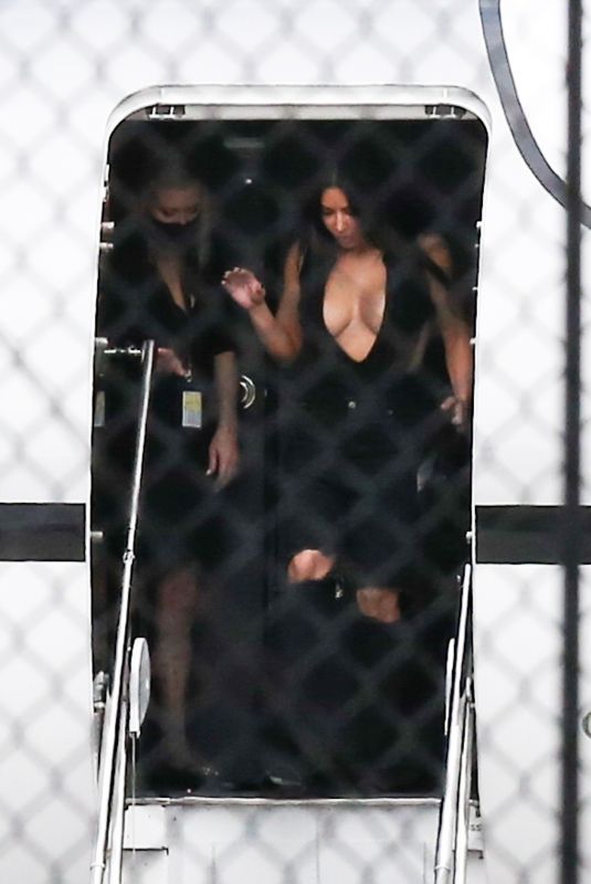 KIM KARDASHIAN and Pete Davidson Landing to Bahamas 01/05/2022