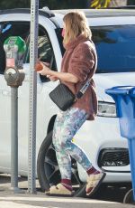 KRISTEN BELL Leaves Studio Metamorphosis in Los Feliz 01/27/2022