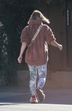KRISTEN BELL Leaves Studio Metamorphosis in Los Feliz 01/27/2022